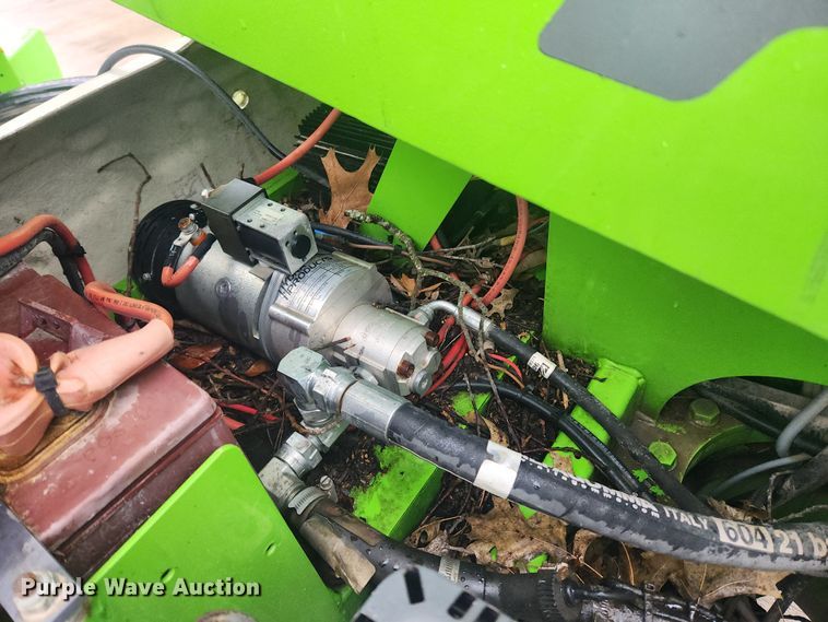 image for item JB9632 2017 Nifty TM42T  boom lift