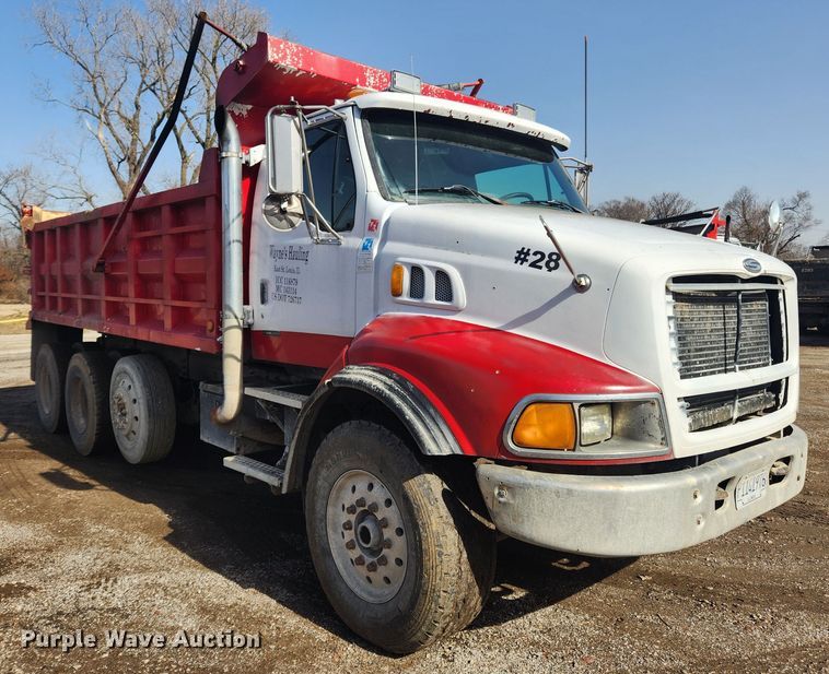 image for item JB9636 1999 Sterling LT9513  dump truck