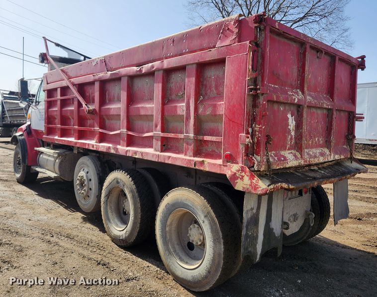 image for item JB9636 1999 Sterling LT9513  dump truck