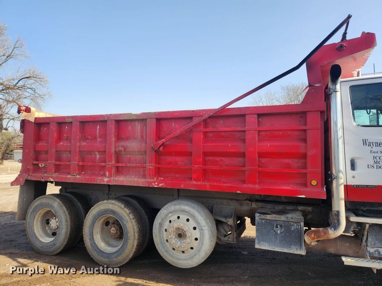 image for item JB9636 1999 Sterling LT9513  dump truck