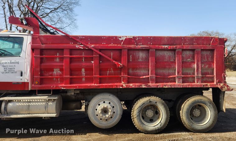 image for item JB9636 1999 Sterling LT9513  dump truck