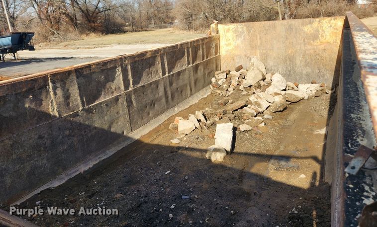 image for item JB9636 1999 Sterling LT9513  dump truck