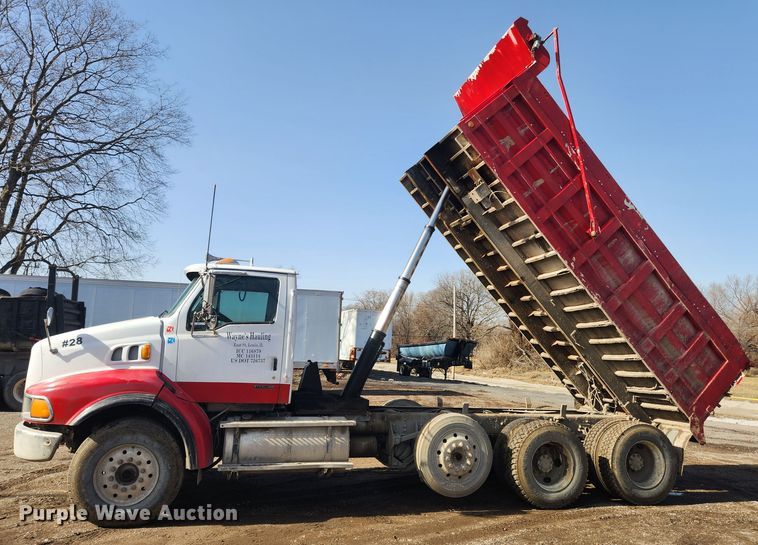 image for item JB9636 1999 Sterling LT9513  dump truck