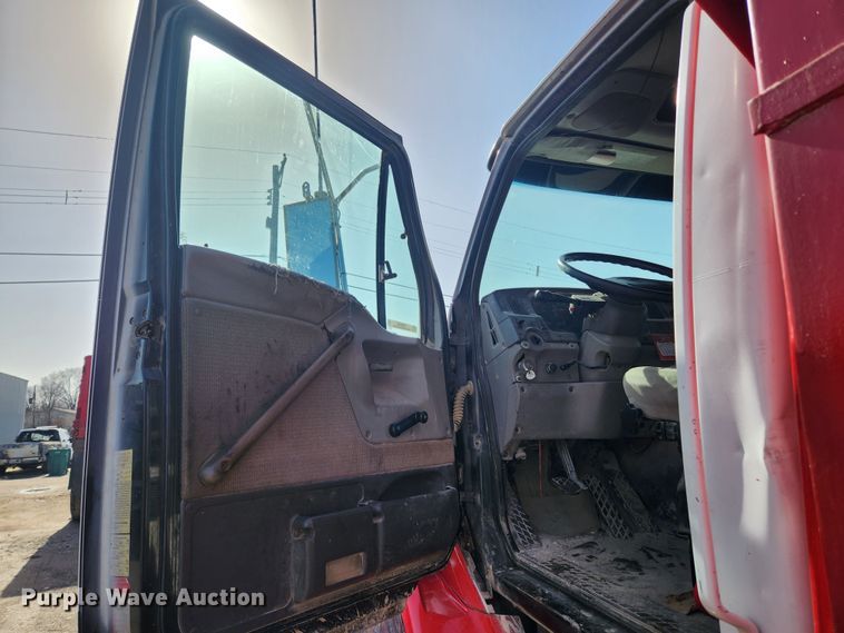 image for item JB9636 1999 Sterling LT9513  dump truck