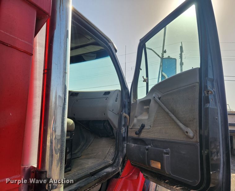 image for item JB9636 1999 Sterling LT9513  dump truck