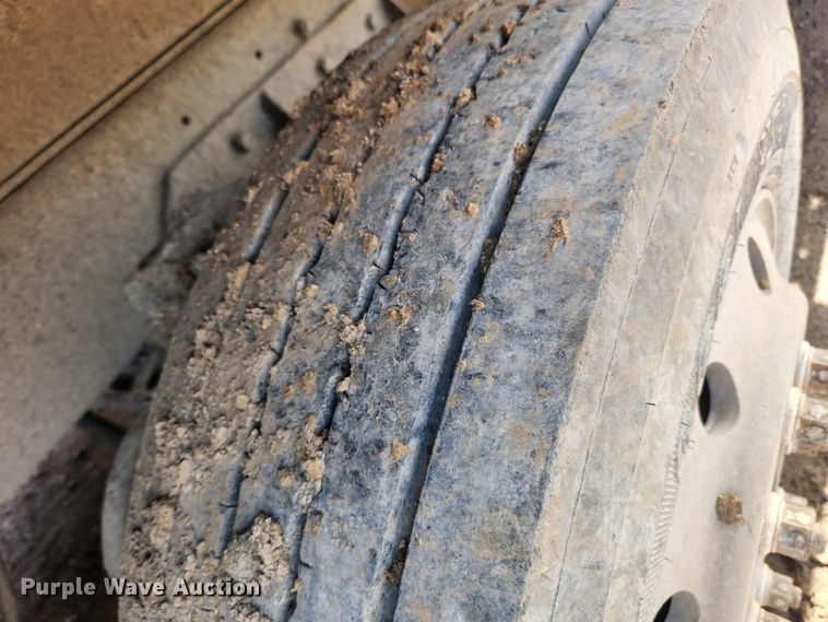 image for item JB9636 1999 Sterling LT9513  dump truck