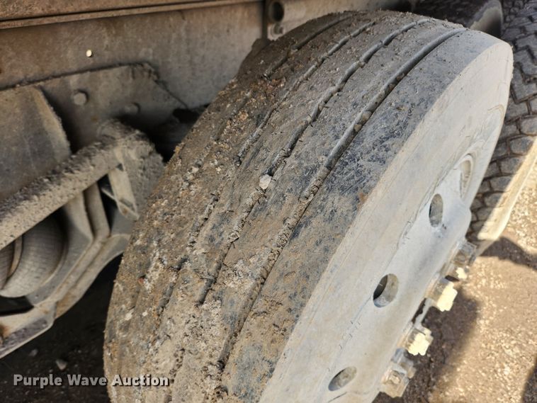 image for item JB9636 1999 Sterling LT9513  dump truck