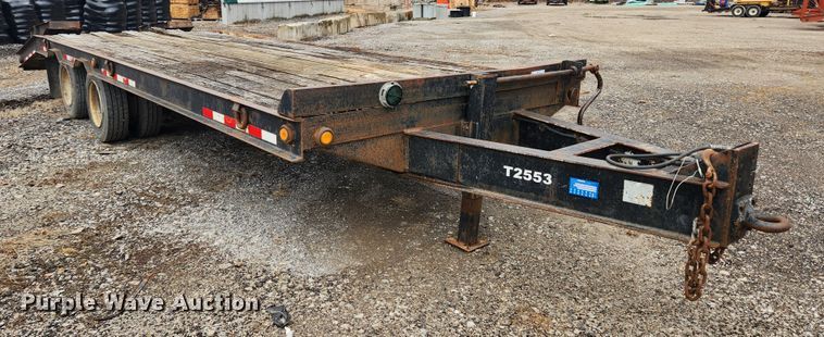 image for item JB9645 2001 Belshe DT-255  equipment trailer