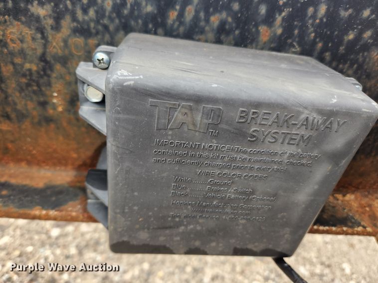 image for item JB9645 2001 Belshe DT-255  equipment trailer