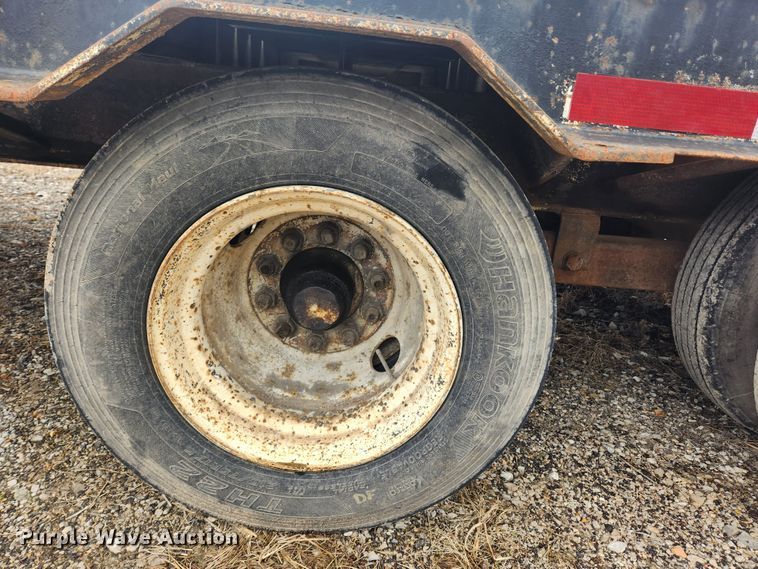 image for item JB9645 2001 Belshe DT-255  equipment trailer