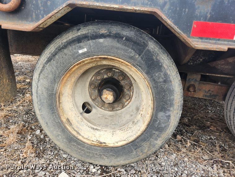 image for item JB9645 2001 Belshe DT-255  equipment trailer