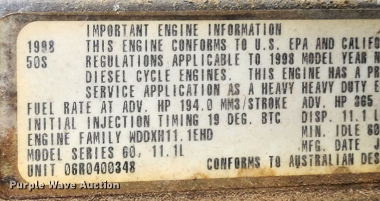 image for item JB9646 1998 International 9100  flatbed truck