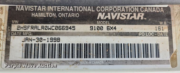 image for item JB9646 1998 International 9100  flatbed truck