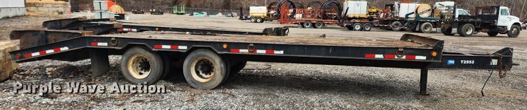 image for item JB9647 2001 Belshe DT-255  equipment trailer