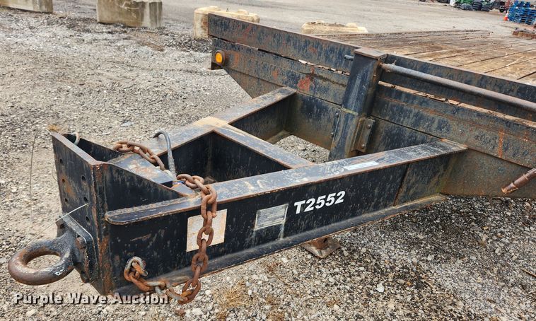 image for item JB9647 2001 Belshe DT-255  equipment trailer