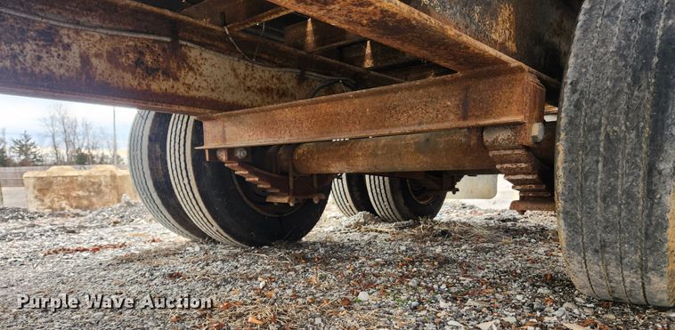 image for item JB9647 2001 Belshe DT-255  equipment trailer