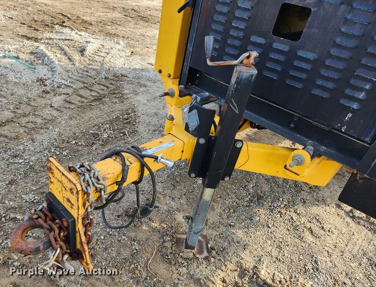 image for item JB9665 2008 Woodsman 730  wood chipper