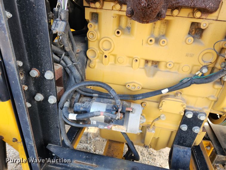 image for item JB9665 2008 Woodsman 730  wood chipper