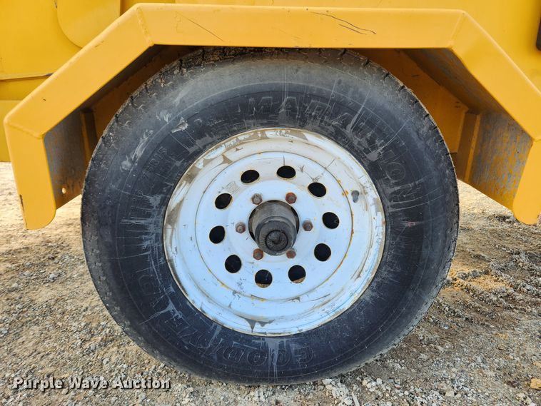 image for item JB9665 2008 Woodsman 730  wood chipper