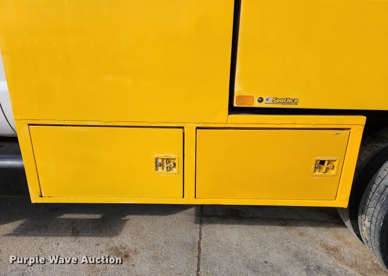 image for item JB9666 Southco  chipper bed