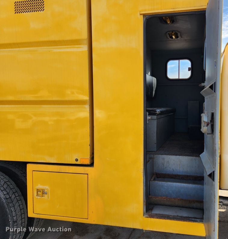 image for item JB9666 Southco  chipper bed