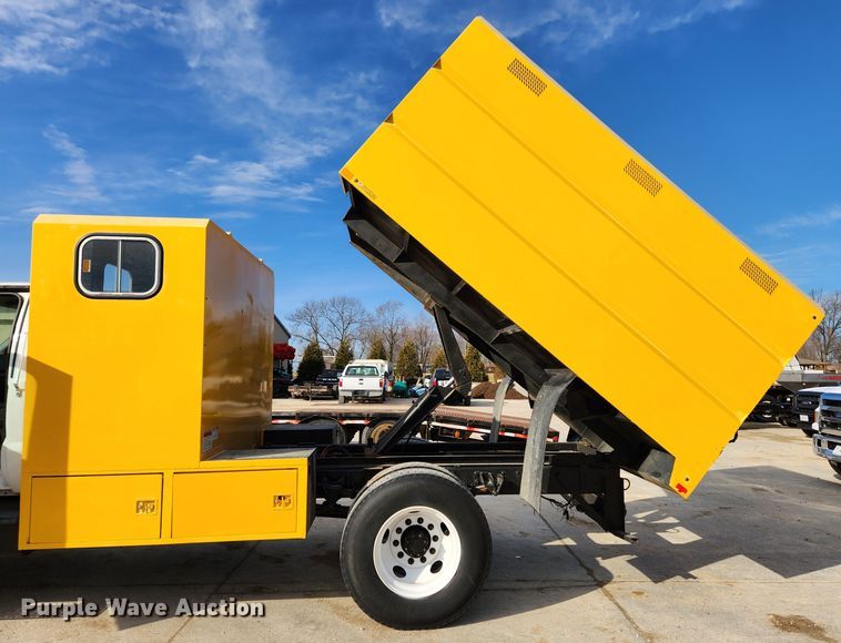 image for item JB9666 Southco  chipper bed