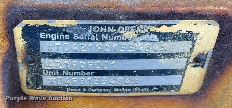 image for item JC9961 Caterpillar CP-323  single drum roller