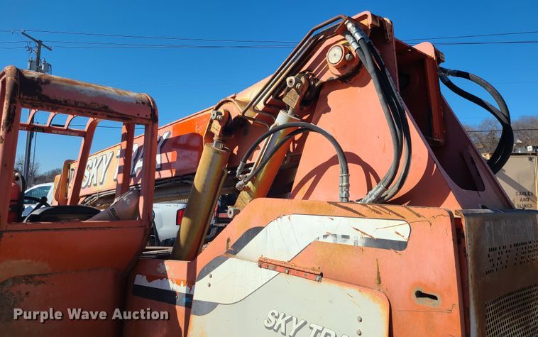 image for item JG9449 2001 SkyTrak 60365  telehandler
