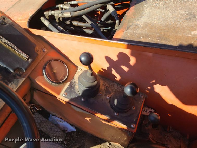 image for item JG9449 2001 SkyTrak 60365  telehandler