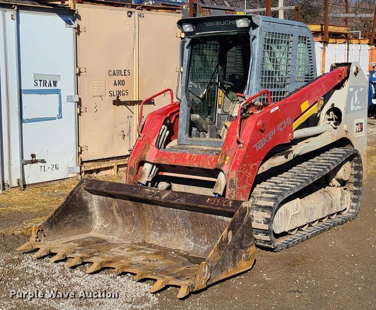 image for item JG9451 2012 Takeuchi TL12  tracked skid steer loader