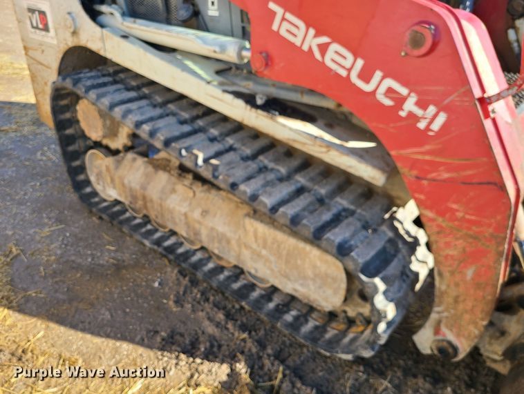 image for item JG9451 2012 Takeuchi TL12  tracked skid steer loader