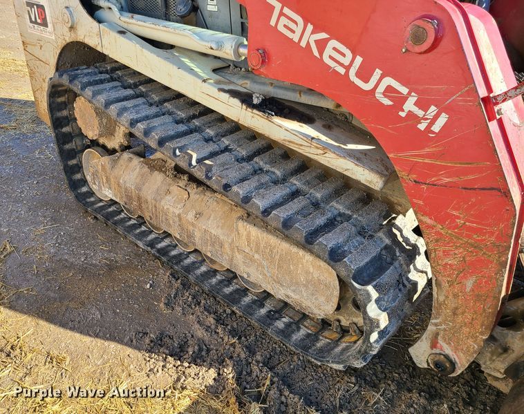 image for item JG9451 2012 Takeuchi TL12  tracked skid steer loader