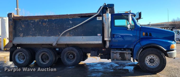 image for item JG9453 2007 Sterling L9500  dump truck