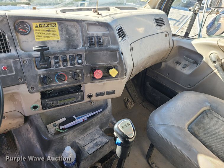 image for item JG9453 2007 Sterling L9500  dump truck