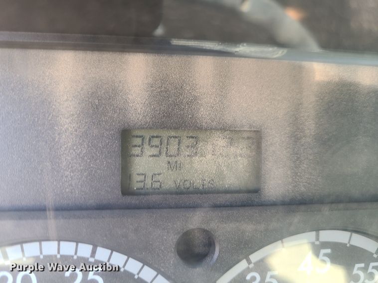 image for item JG9453 2007 Sterling L9500  dump truck