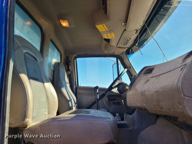 image for item JG9453 2007 Sterling L9500  dump truck