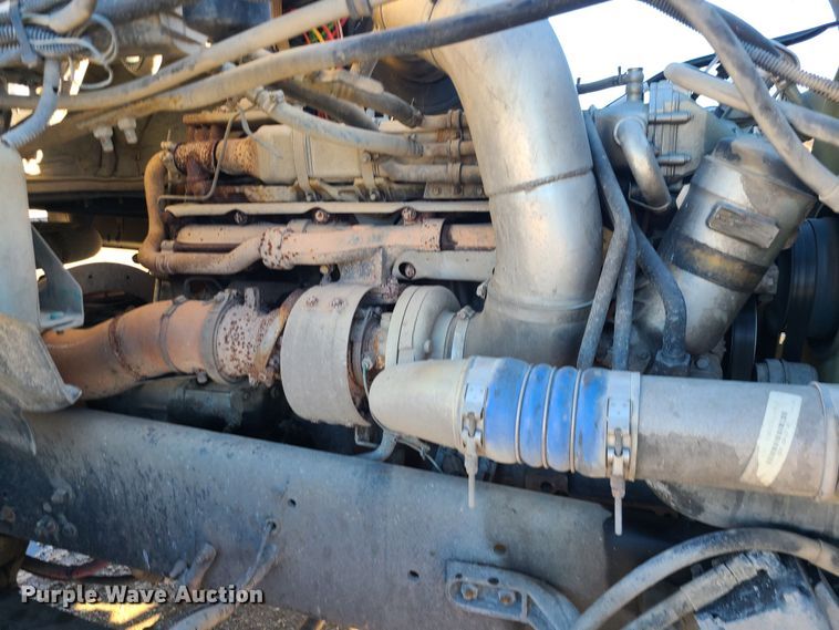 image for item JG9453 2007 Sterling L9500  dump truck