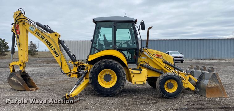 image for item JW9156 2013 New Holland B95C  backhoe