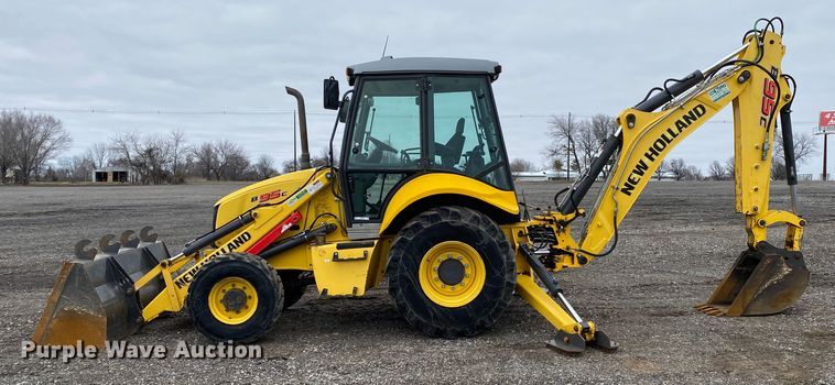 image for item JW9156 2013 New Holland B95C  backhoe