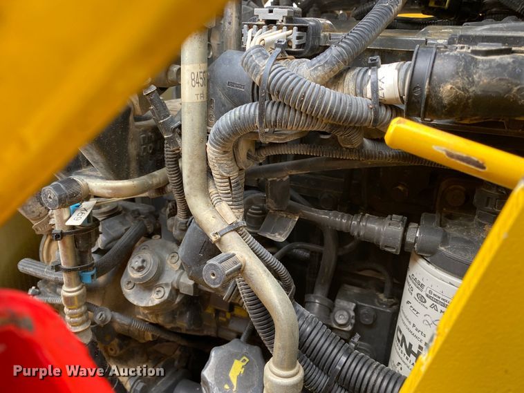 image for item JW9156 2013 New Holland B95C  backhoe