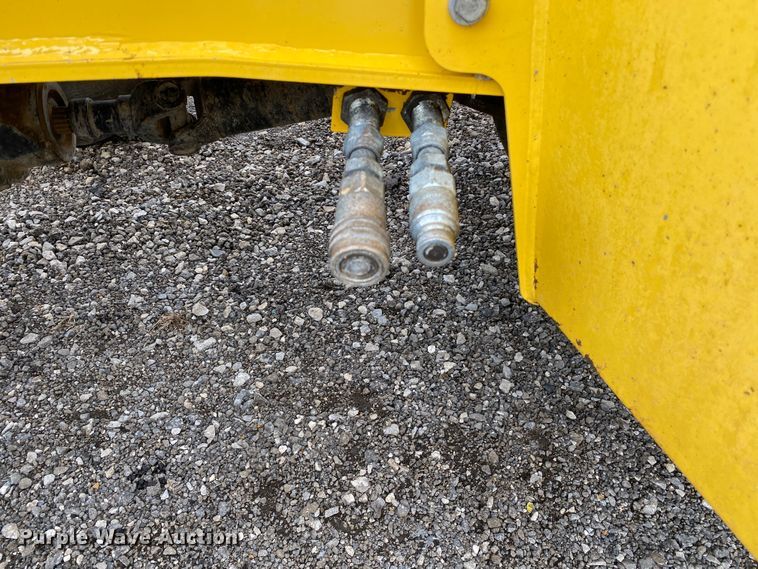 image for item JW9156 2013 New Holland B95C  backhoe