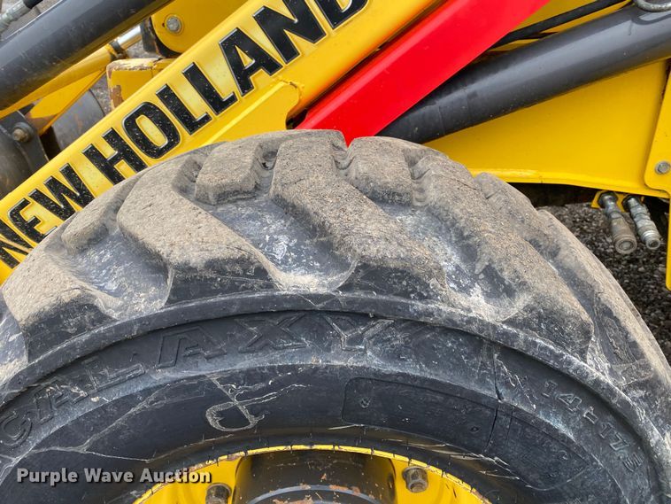 image for item JW9156 2013 New Holland B95C  backhoe