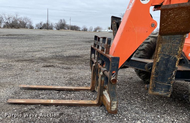 image for item JW9157 2008 JLG Industries 10054  telehandler