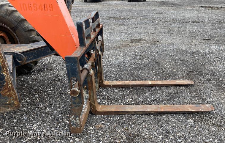 image for item JW9157 2008 JLG Industries 10054  telehandler