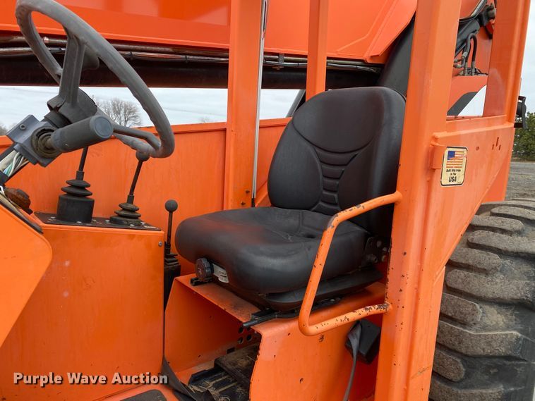 image for item JW9157 2008 JLG Industries 10054  telehandler