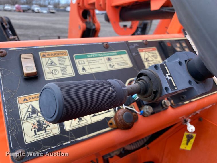 image for item JW9157 2008 JLG Industries 10054  telehandler
