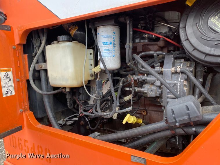 image for item JW9157 2008 JLG Industries 10054  telehandler