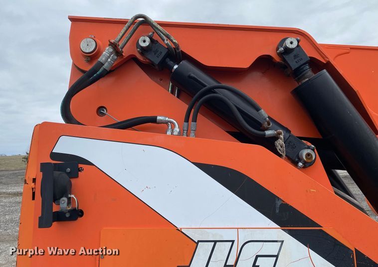 image for item JW9157 2008 JLG Industries 10054  telehandler