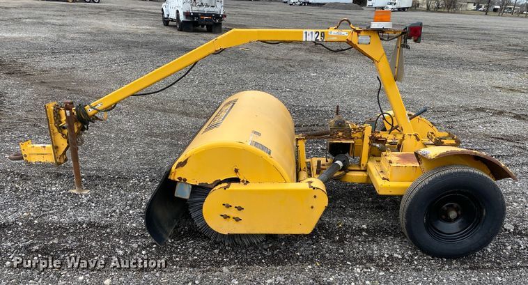 image for item JW9158 Sweepster TD84C2PPA02  broom