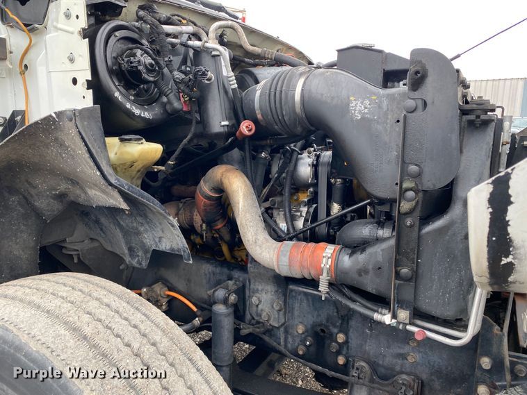 image for item JW9159 2006 Ford F750 Super Duty  bucket truck